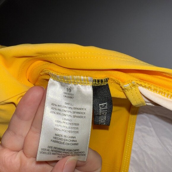 Yellow Ellen Tracy Ruffled Halter One-Piece Swimsuit Size 10 Womens - Picture 6 of 6